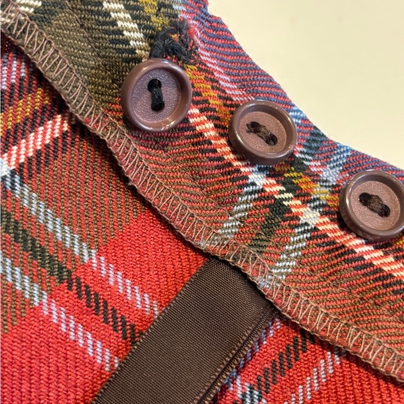 Vintage Lochcarron red and green wool Norwegian Tartan kilt skirt - Picture 12 of 12